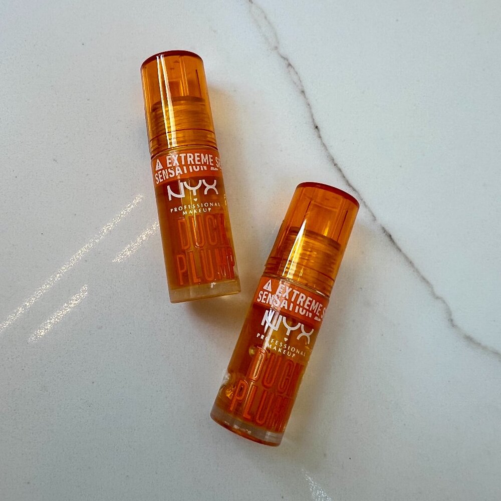 38% OFF Duck Plump 🦆 High Pigment Plumping Lip Gloss 💄